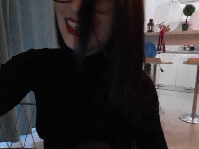 Broadcast Screenshots LizzyRoy