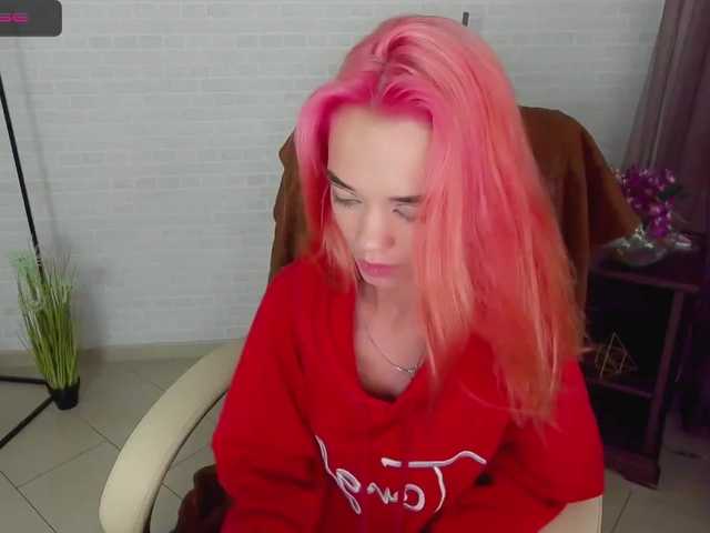 Broadcast Screenshots LizzyTeasy