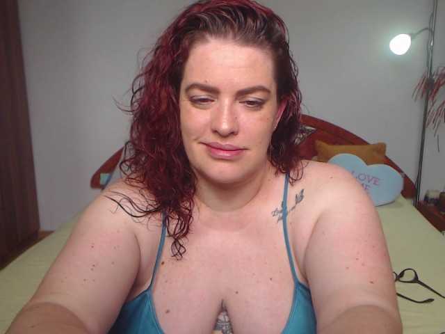 Broadcast Screenshots Loraynne