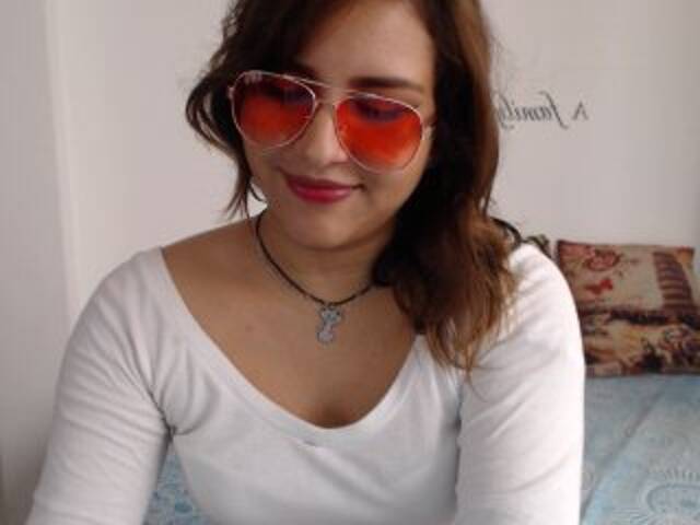 Broadcast Screenshots lorirussell