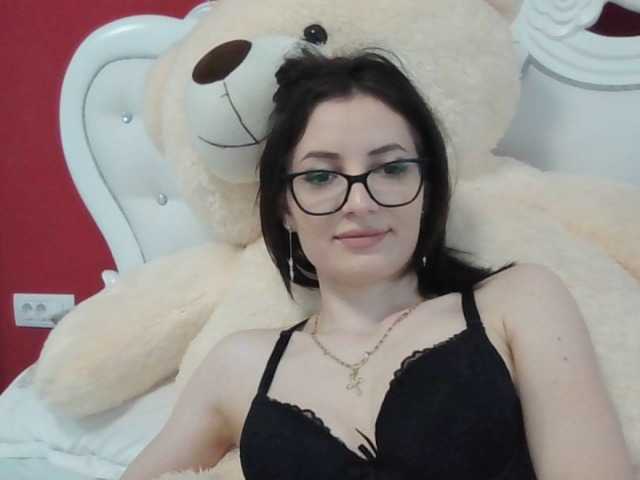 Broadcast Screenshots Lorrah