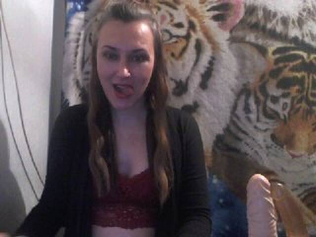 Broadcast Screenshots Lorushka