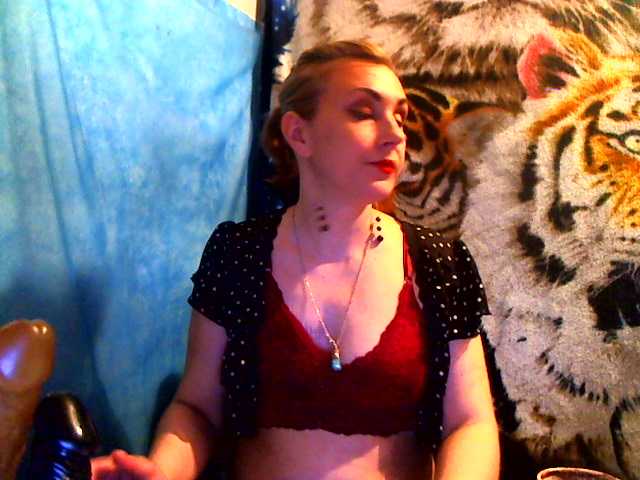 Broadcast Screenshots Lorushka