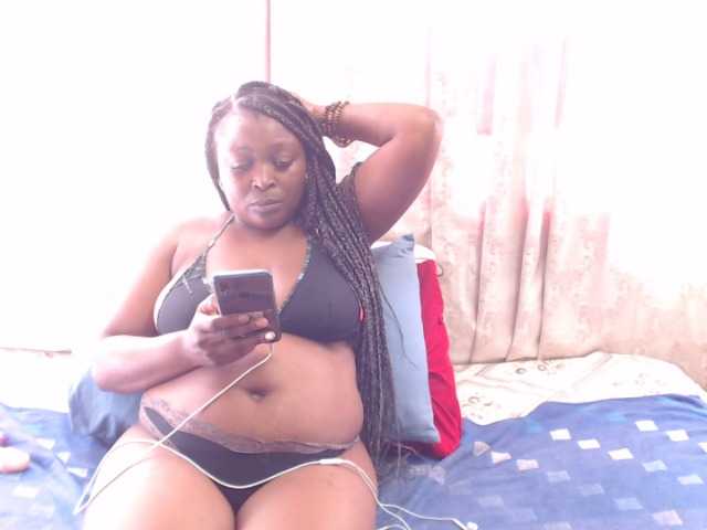 Broadcast Screenshots LoveLeeX