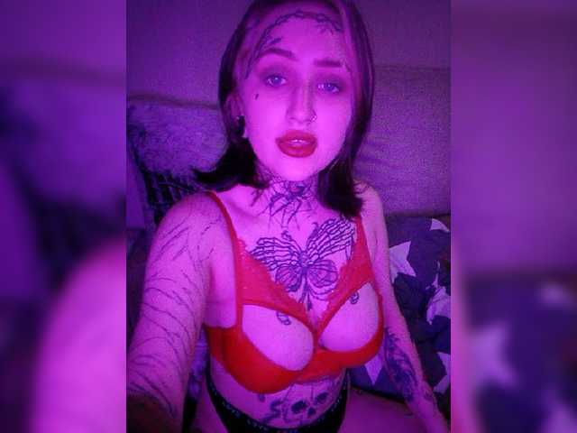 Broadcast Screenshots lovlywitch