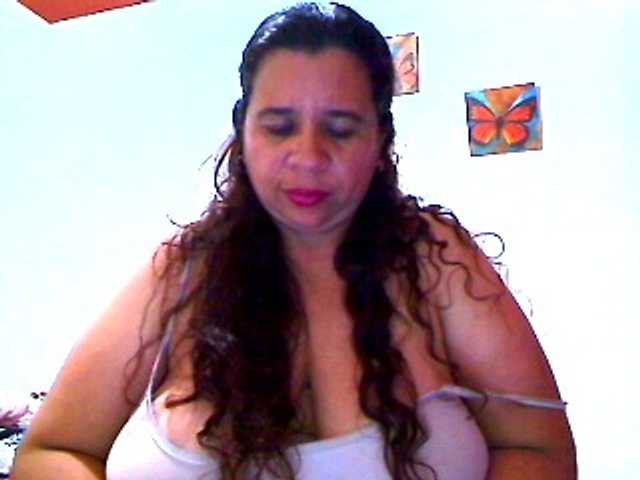 Broadcast Screenshots luciana-pulsy