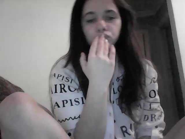 Broadcast Screenshots LucyAnDay