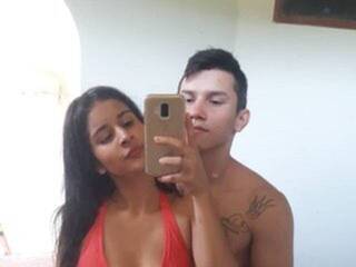 Erotisk videochat LucyAndThomas