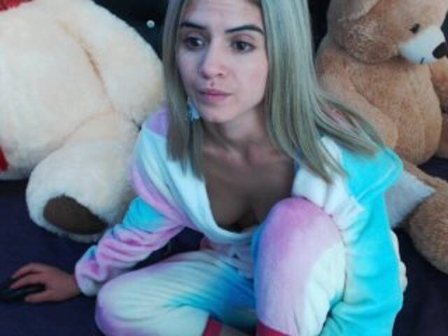 Broadcast Screenshots lucycelest