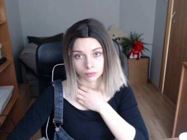 Broadcast Screenshots LucySmith