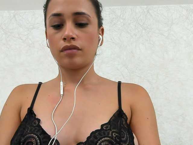 Fotos LuisaTrujillo Hello Guys, Today I Just Wanna Feel Free to do Whatever Your Wishes are and of Course Become Them True/ Pvt/Pm is Open, Make me Cum at GOAL