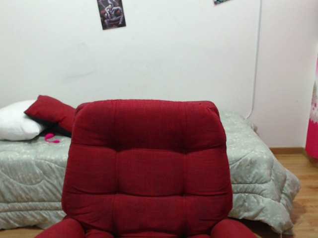 Broadcast Screenshots lunaqueen1