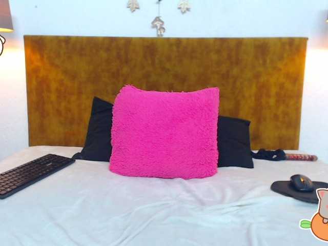 Broadcast Screenshots madameblue