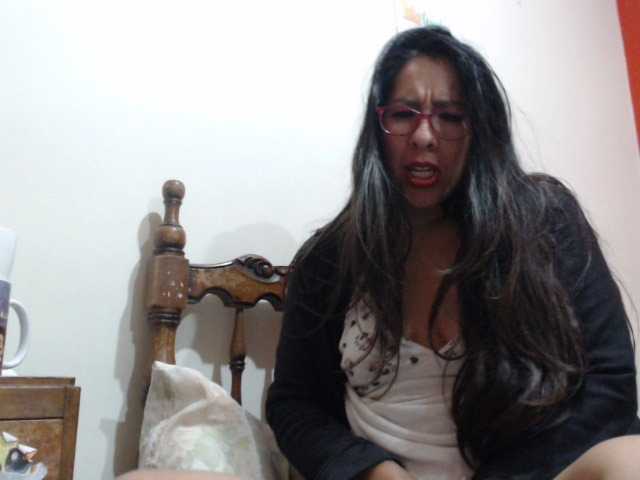 Fotos Malishka19 Welcome, come on guys I'm horny, I want to wet my pussy with your tips!