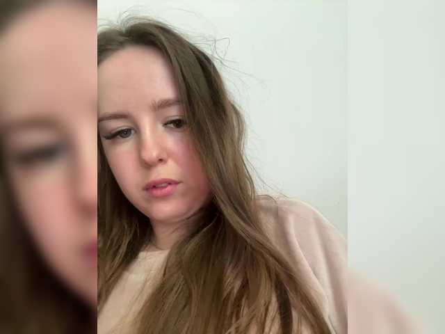 Broadcast Screenshots MariaBowman