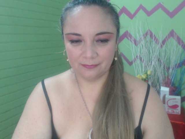 Broadcast Screenshots MarianaCollin