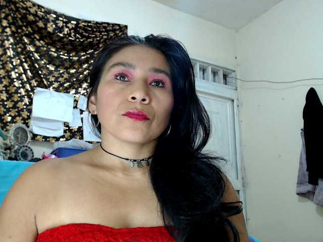 Broadcast Screenshots MARIANASEXY83