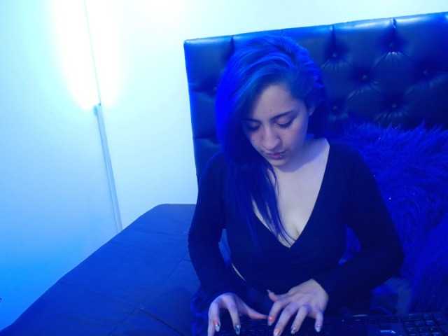 Broadcast Screenshots Marie-Anderss