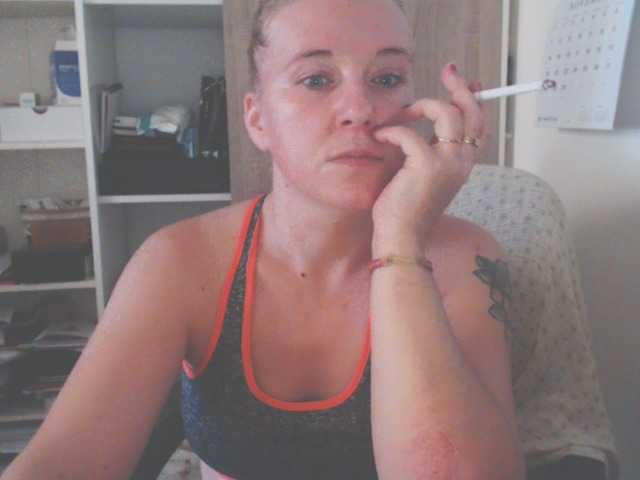 Broadcast Screenshots lorenarubia