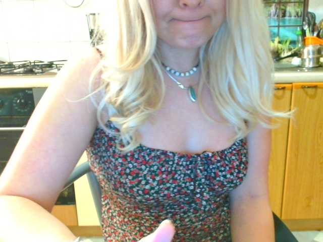 Broadcast Screenshots HentaiXoX