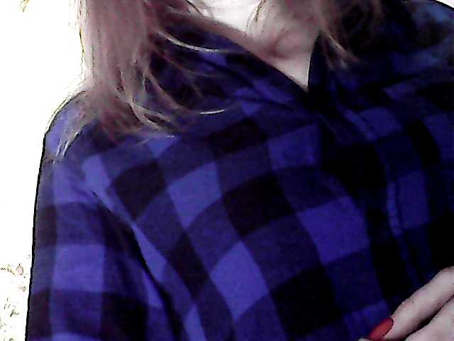 Broadcast Screenshots MarysQLove