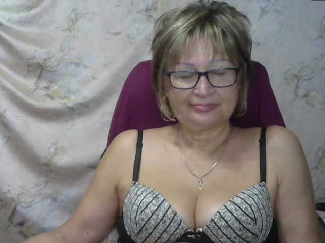 Fotos MatureLissa Who wants to see mature pussy ? pls for @total English and German