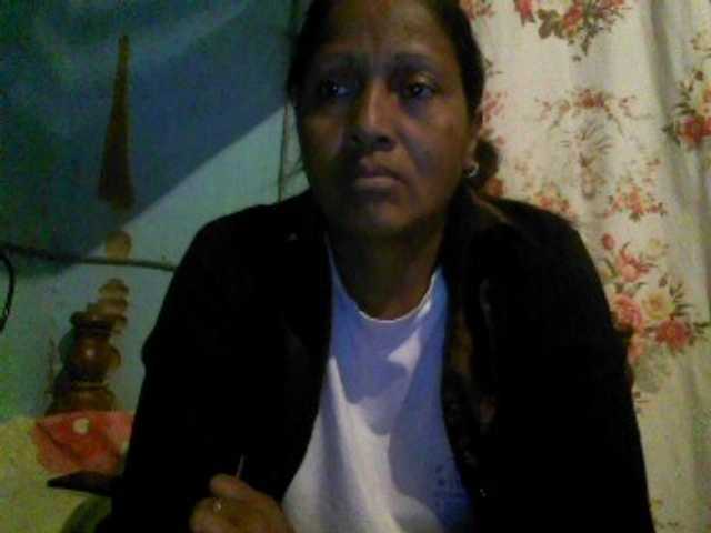 Broadcast Screenshots maturewoman
