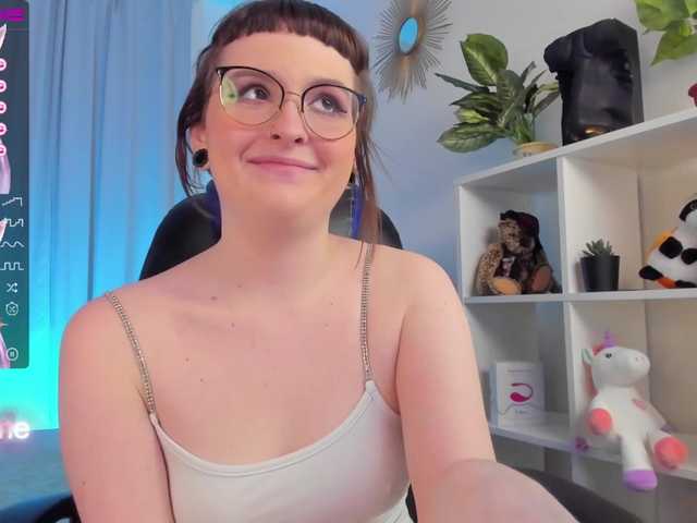 Broadcast Screenshots Maya-Hain