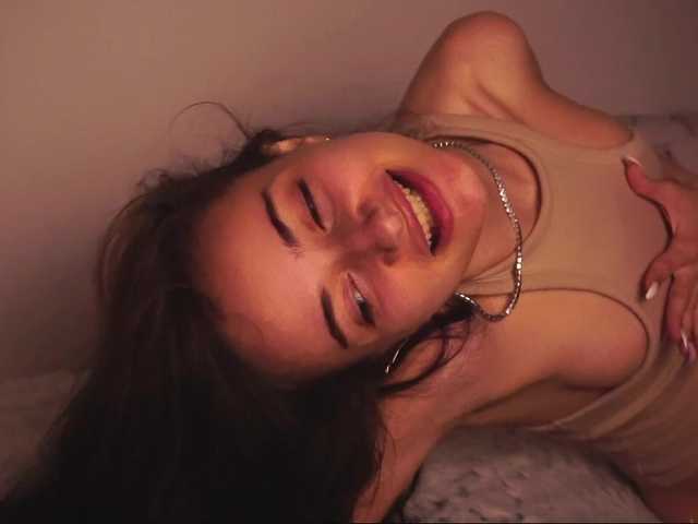 Broadcast Screenshots Maya888