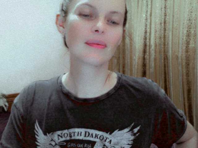 Broadcast Screenshots _PokerFace_