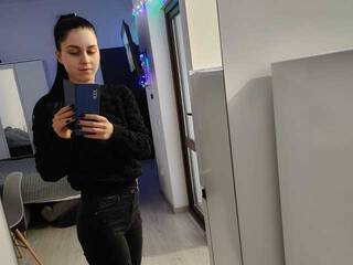 Erotisk videochat MedeeaJoy