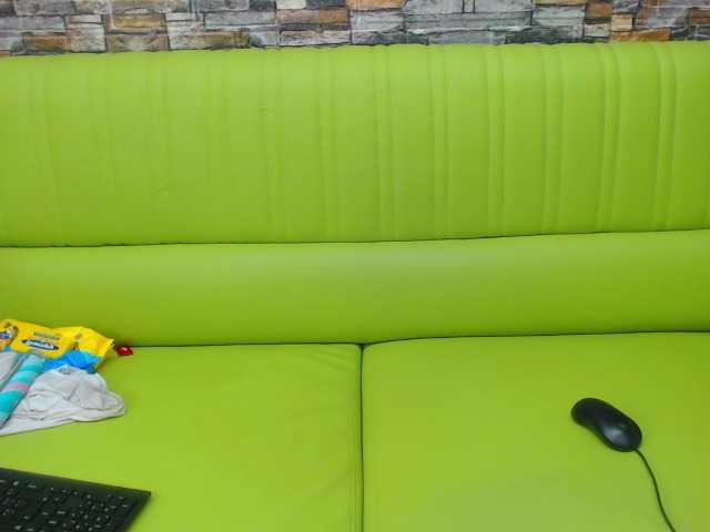 Broadcast Screenshots megaanfox