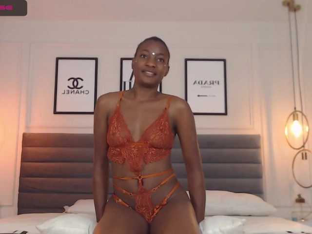 Broadcast Screenshots MeganHart