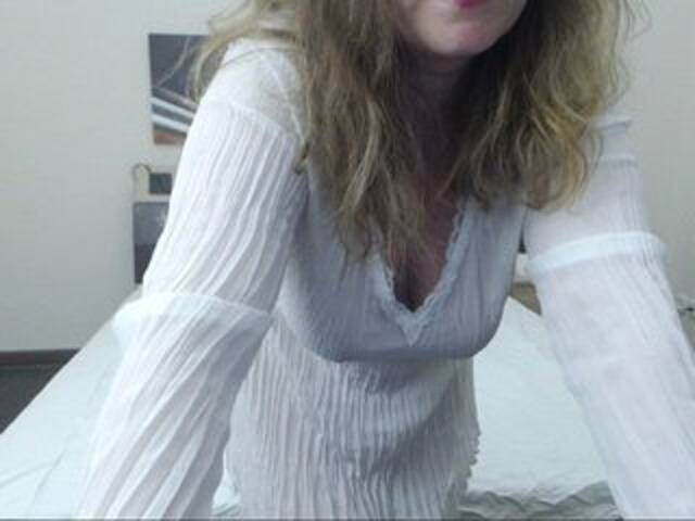 Broadcast Screenshots MeganLi