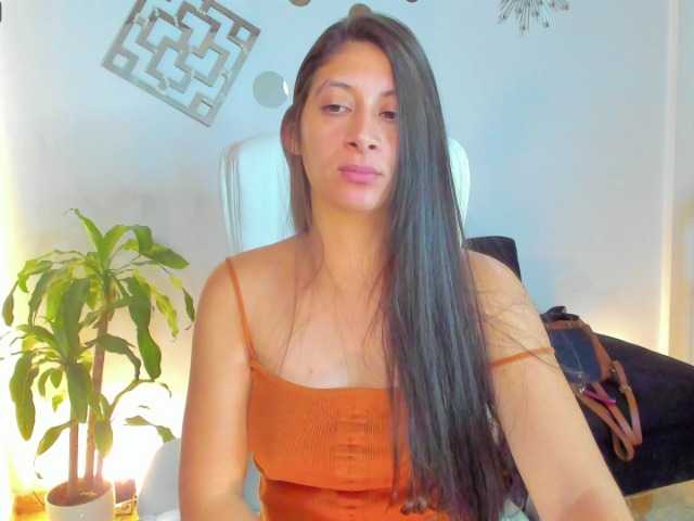 Broadcast Screenshots MeganWhite