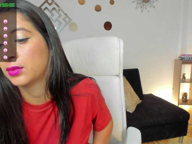 Broadcast Screenshots MeganWhite