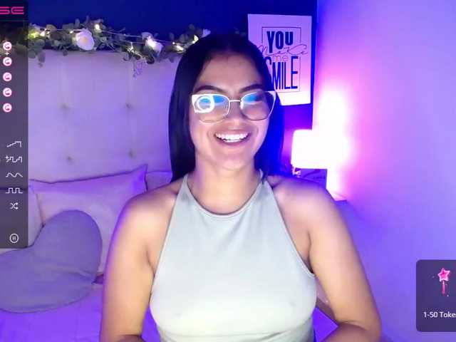 Broadcast Screenshots MelaniCollins