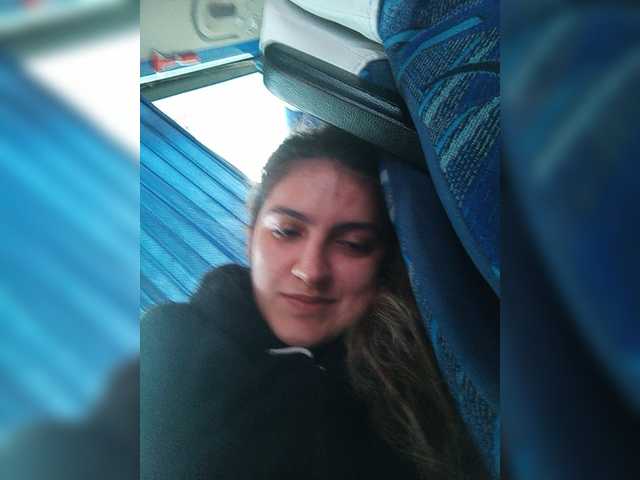 Broadcast Screenshots Melanie1