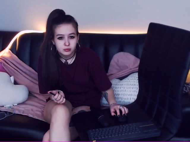 Broadcast Screenshots Melissa-Smith