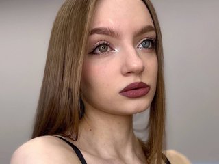 Erotisk videochat Mia-Stap