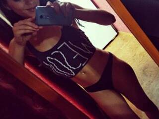 Erotisk videochat MiaBeautifull