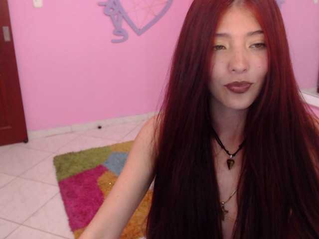 Fotos MiaMartinss Hi guys, I'm Mía, enjoy in my room and help to cum at goal(1985)! #new #latina #redhead #teen #petite