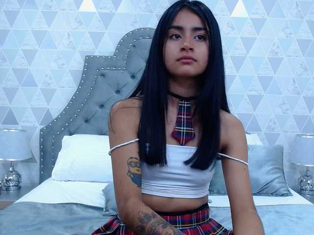 Broadcast Screenshots MiaWillson