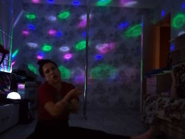 Broadcast Screenshots Mika000a