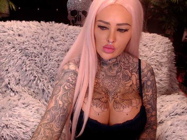 Fotos MilaElaine Lets have fun! Private chat is always open!