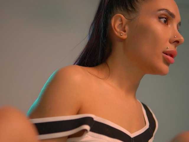 Broadcast Screenshots MilaMayy