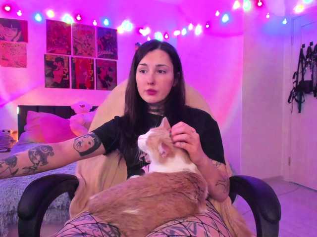 Broadcast Screenshots MilkyCunt