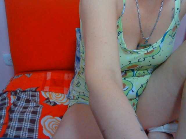 Broadcast Screenshots mimisexxxa