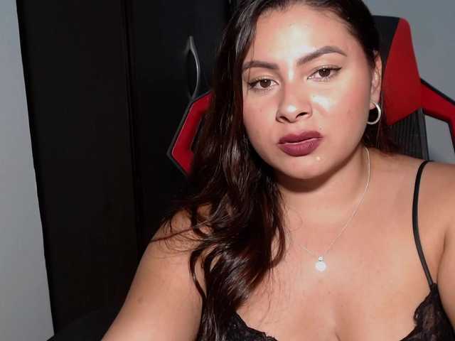 Broadcast Screenshots miss-daniela