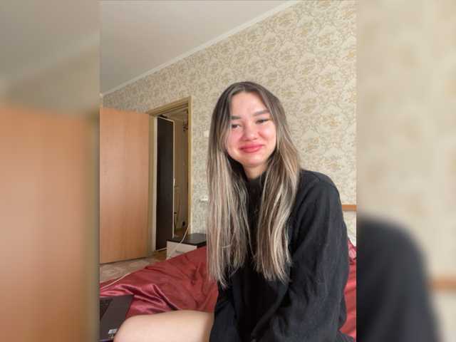 Broadcast Screenshots miss-victoria